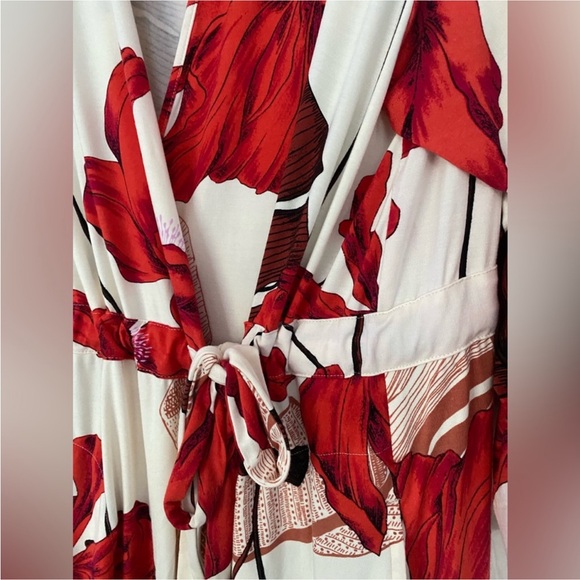 Soma Robe COOL NIGHTS Short Robe Flowers Red size Medium - Picture 10 of 11